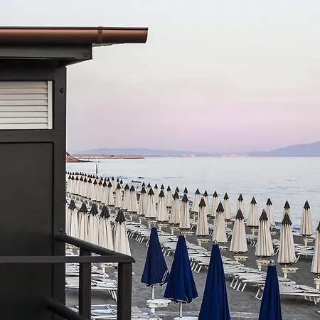 Riva Del Sole & Resort 4*